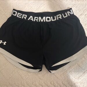 Under Armour Girls shorts Youth Large